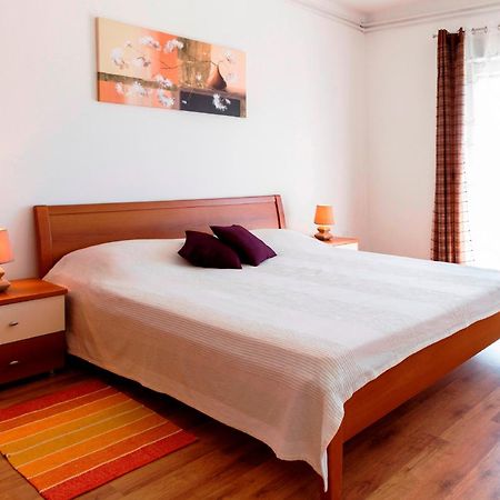 Paradise Beach Apartments Ровінь Екстер'єр фото